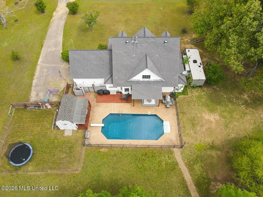 Experience the perfect blend of space, style, and serenity in - photo 3