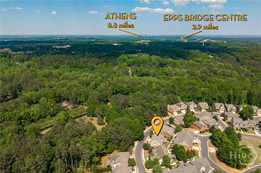 Beautiful home in highly-desirable Rowan Oak Courtyard, a - photo 49