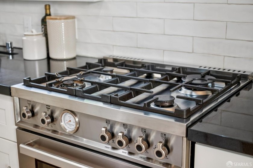 Experience the perfect blend of historic charm and modern - photo 10