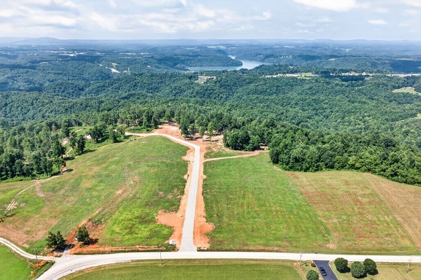 Discover Sandstone Heights, Pickett County's newest premier - photo 4