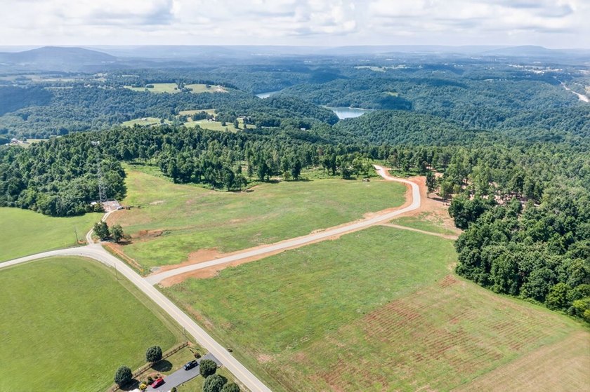 Discover Sandstone Heights, Pickett County's newest premier - photo 5