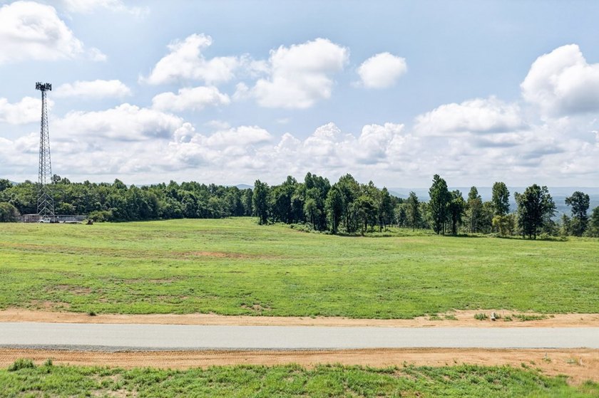 Discover Sandstone Heights, Pickett County's newest premier - photo 10