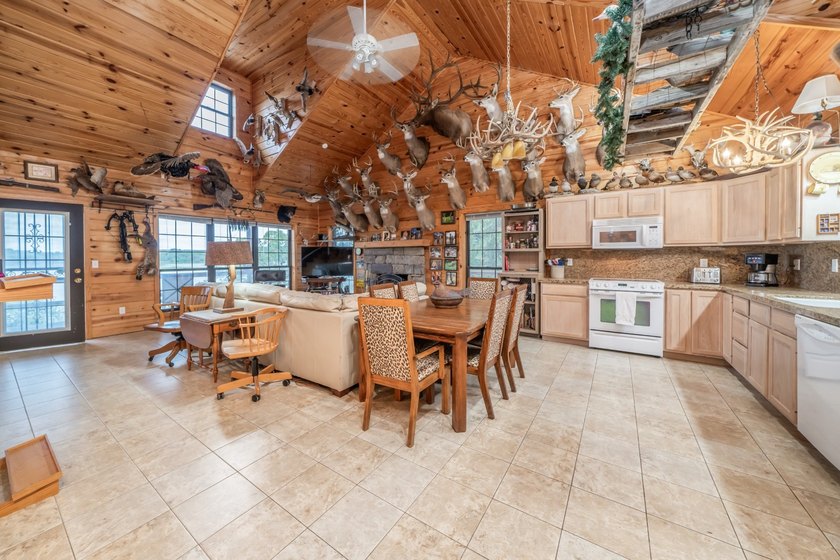 Have you ever dreamed of owning a completely private lakefront - photo 5