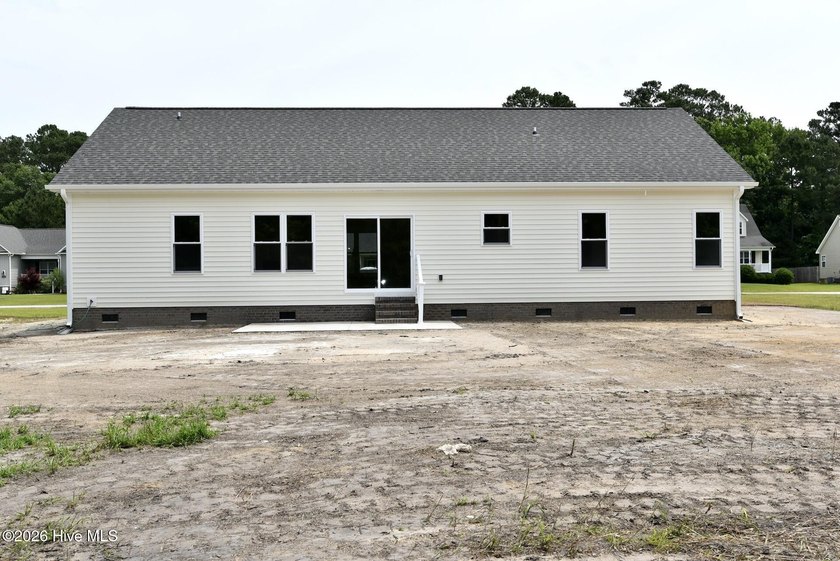 Builder is offering $5,000 toward buyer closing costs. There is - photo 28