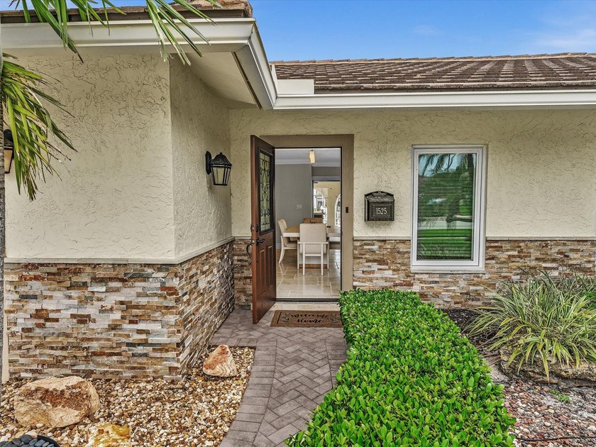 Rarely available deep water oversized lot. Newly updated home - photo 5