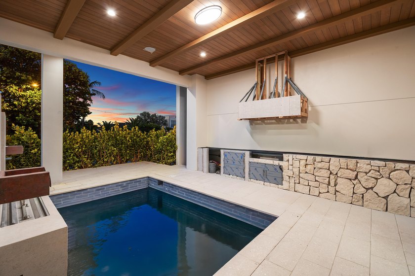 Welcome to the most premier location in West Palm Beach's - photo 10