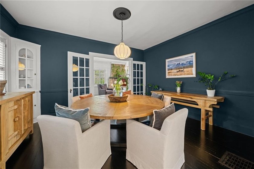 Welcome to 578 Montgomery Ferry, a truly exceptional 4-bedroom - photo 11
