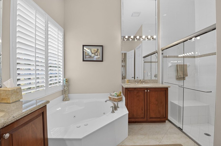 Welcome home to this beautifully maintained, well-cared-for - photo 20