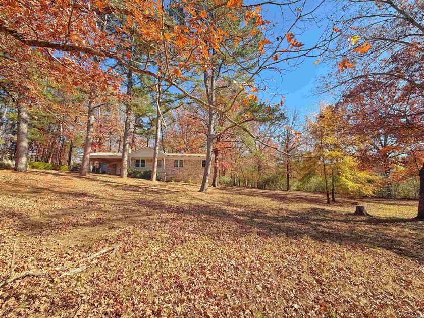 HUGE price drop, Ready to sell quick! Home will be sold as is - photo 2