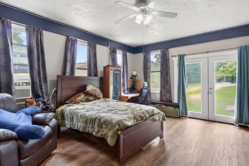 Ranch style home convenient to Cookeville and Baxter with - photo 7