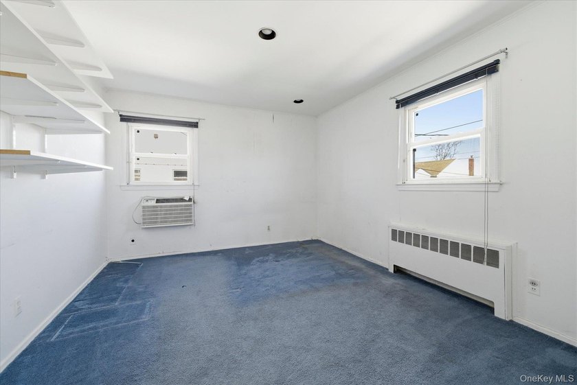 *Welcome to this fabulous Roxbury Split-Level home in the highly - photo 14