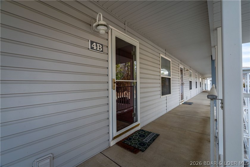 Enjoy peaceful lake living at the 5 MM of the Big Niangua Arm in - photo 22