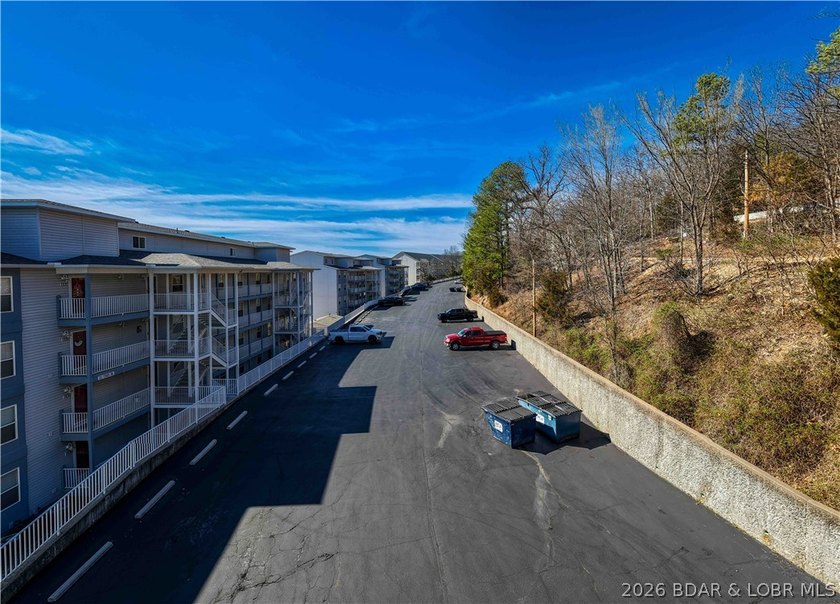 Enjoy peaceful lake living at the 5 MM of the Big Niangua Arm in - photo 42