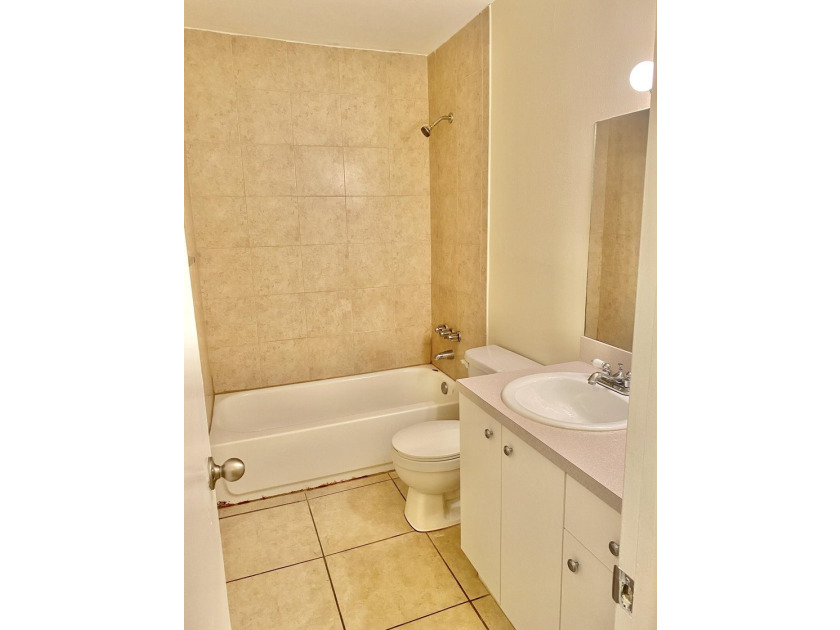 ATTENTION INVESTORS- FOR SALE 2 Bed/ 2 bath Spacious second - photo 15