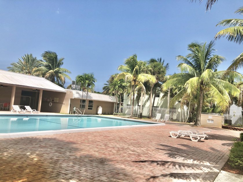 ATTENTION INVESTORS- FOR SALE 2 Bed/ 2 bath Spacious second - photo 26