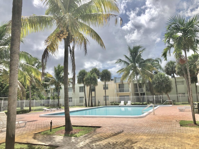 ATTENTION INVESTORS- FOR SALE 2 Bed/ 2 bath Spacious second - photo 29