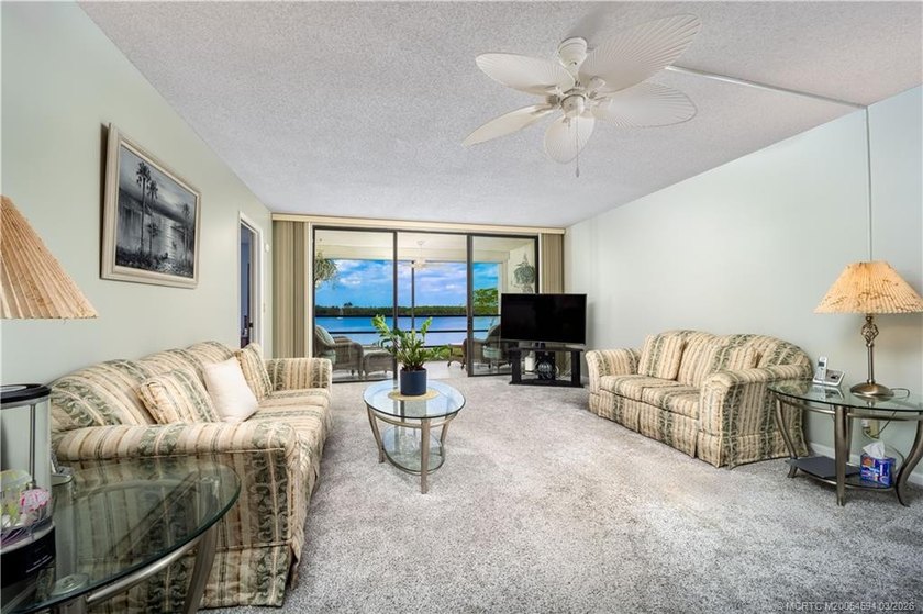 WIDE WATER VIEWS of Kitching Cove from your private screened - photo 13
