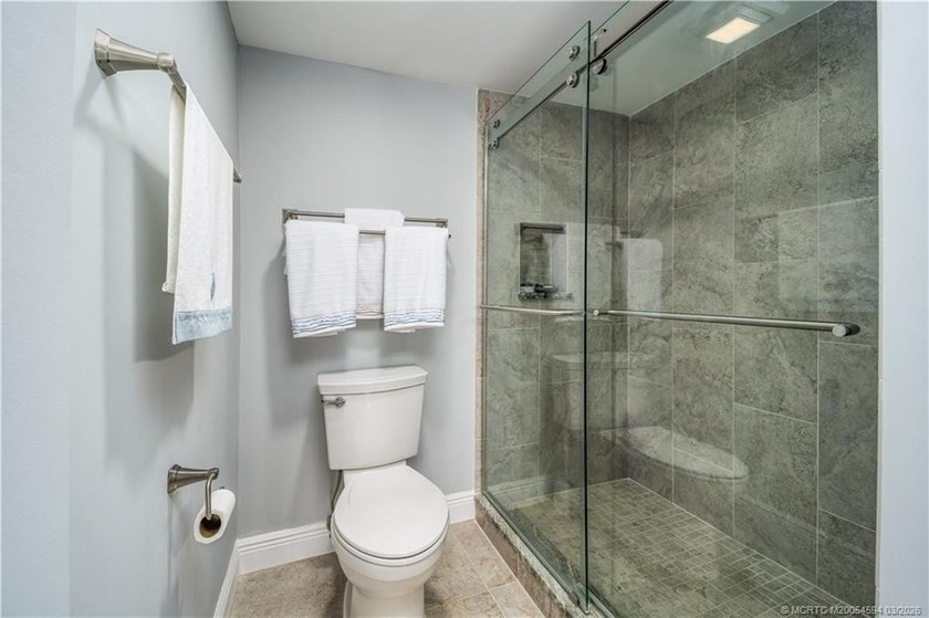 WIDE WATER VIEWS of Kitching Cove from your private screened - photo 21