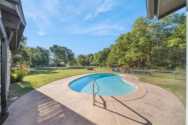 Before you miss the opportunity to call Timberbrook home - photo 8