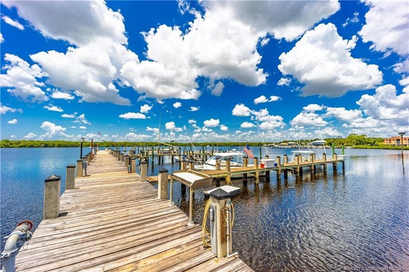 WIDE WATER VIEWS of Kitching Cove from your private screened - photo 29