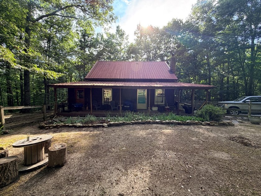 Enjoy peaceful country living on approximately 5.02 fully fenced - photo 4