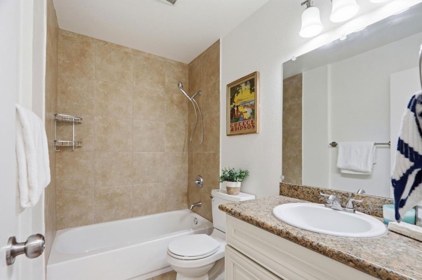 Welcome 1547 Four Oaks Circle, this beautifully updated - photo 13
