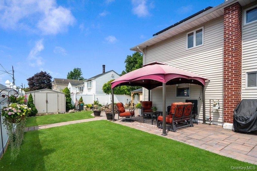 Discover the perfect blend of comfort, versatility, and outdoor - photo 32