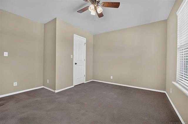 Welcome home to this beautifully maintained, one-owner 3-bedroom - photo 13
