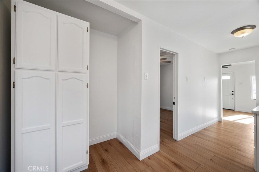 Excellent Opportunity in the Heart of Wilmington! This updated - photo 16