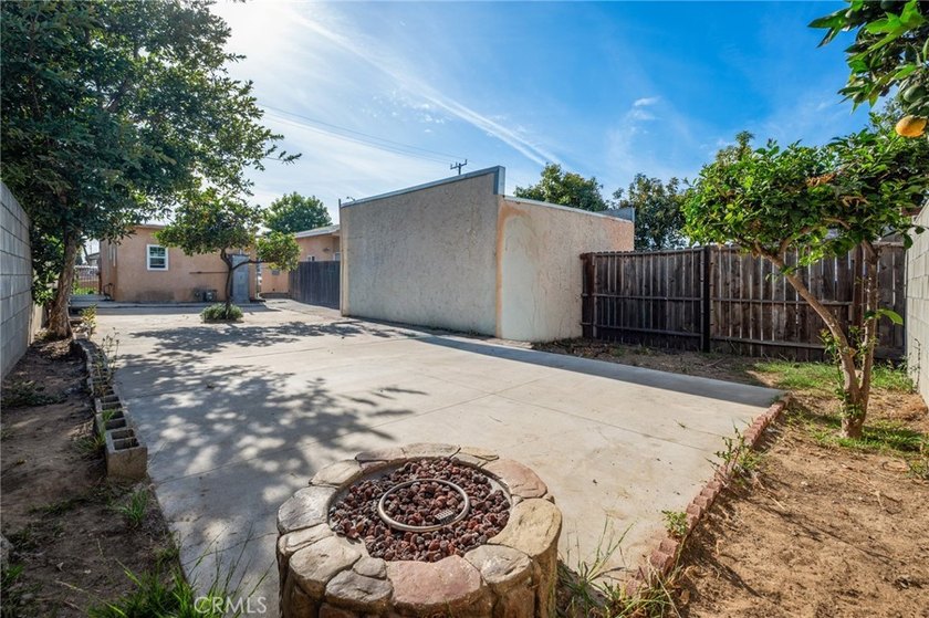 Excellent Opportunity in the Heart of Wilmington! This updated - photo 28
