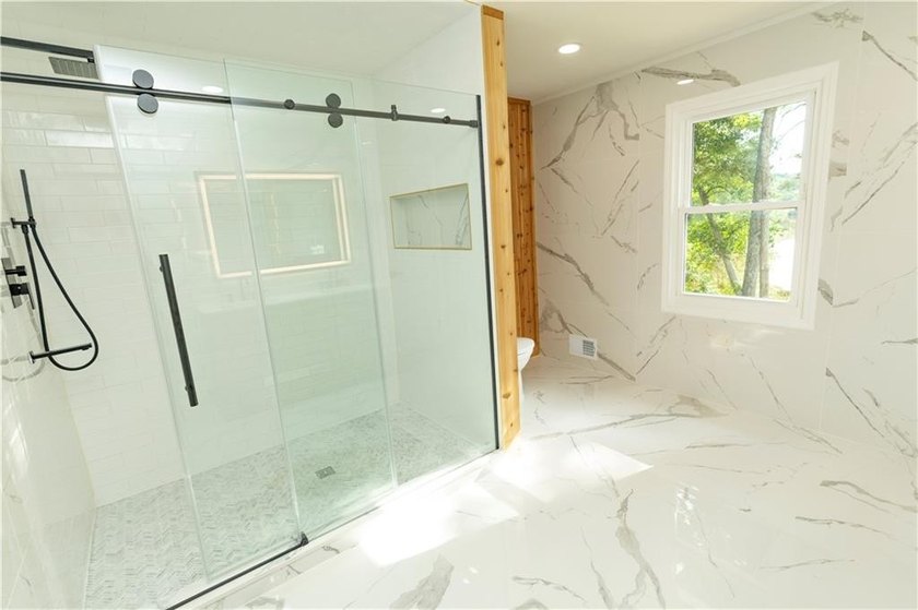 Welcome to 60 Lakeside Dr, Covington, GA 30016 a beautifully - photo 31