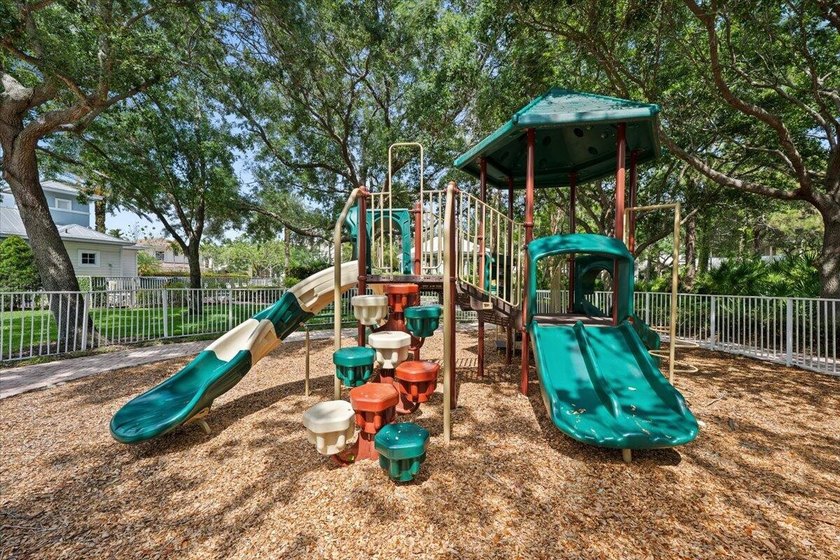 WELCOME to 133 Sugarberry Drive a spacious 4 bed, 4 bath FLORIDA - photo 33