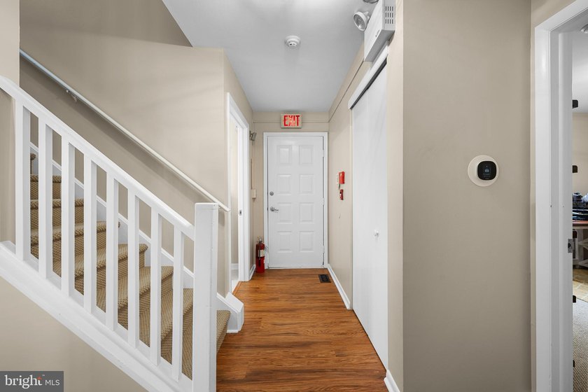 Exceptional opportunity to own a beautifully updated commercial - photo 13