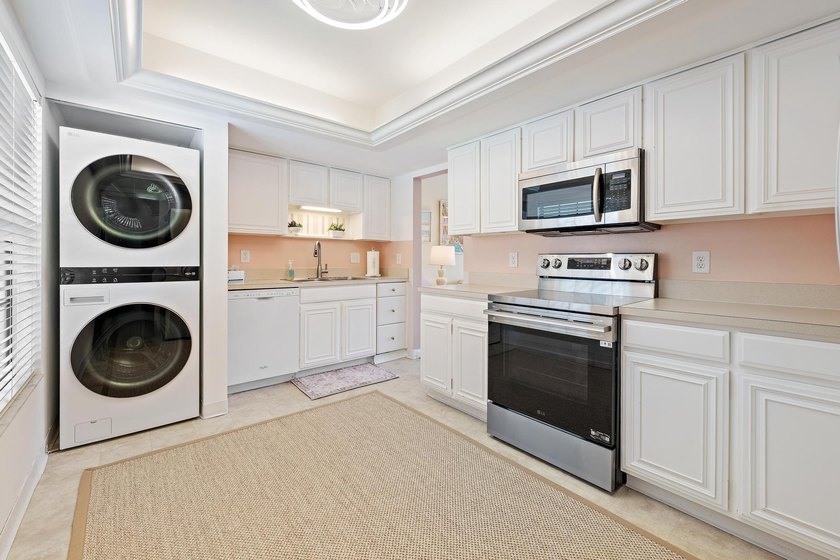 Bright, spacious, and exceptionally well maintained, this - photo 11