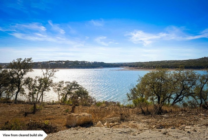 Extraordinary Lake Travis waterfront estate in the Sandy Shores - photo 12