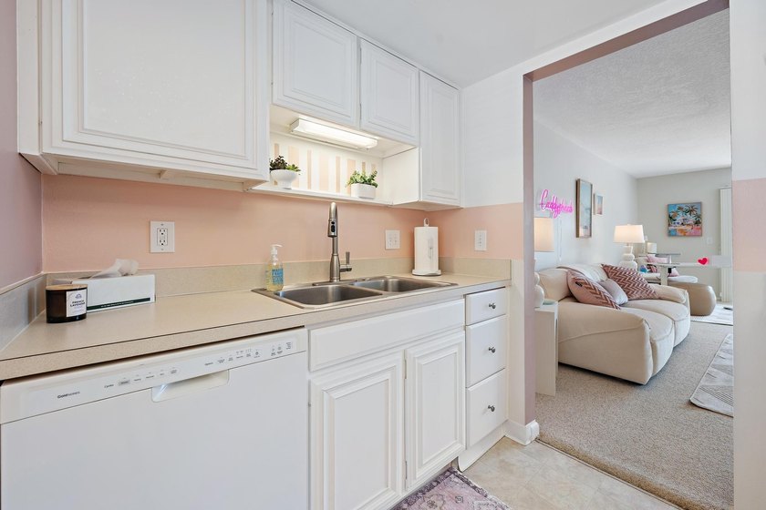 Bright, spacious, and exceptionally well maintained, this - photo 13