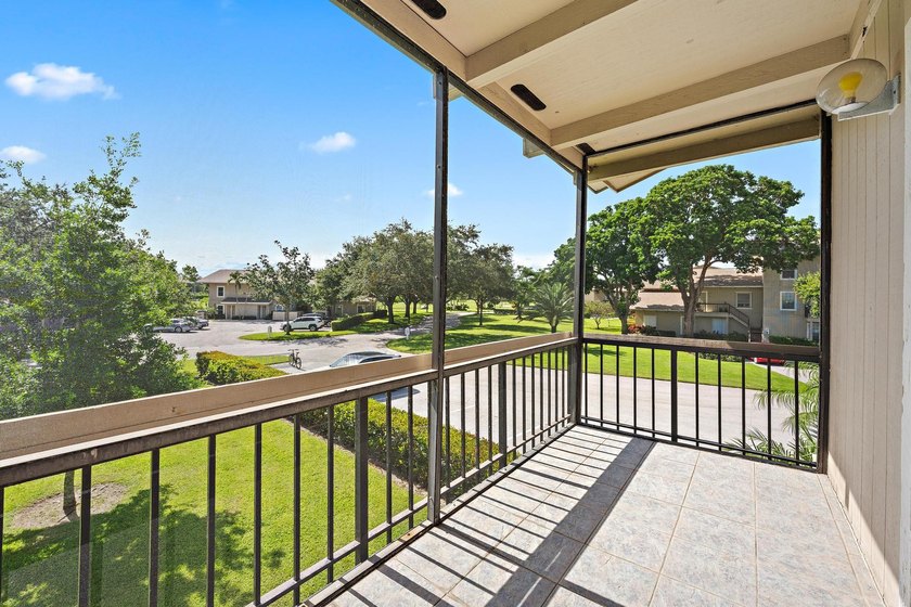 Bright, spacious, and exceptionally well maintained, this - photo 16