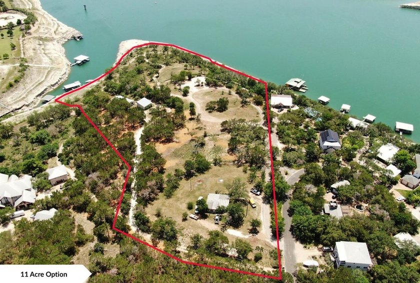 Extraordinary Lake Travis waterfront estate in the Sandy Shores - photo 38