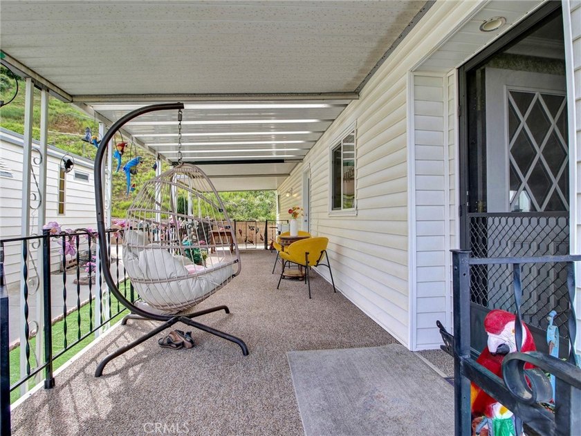 This Gorgeous and Spacious Mobile Home will make you feel On Top - photo 20