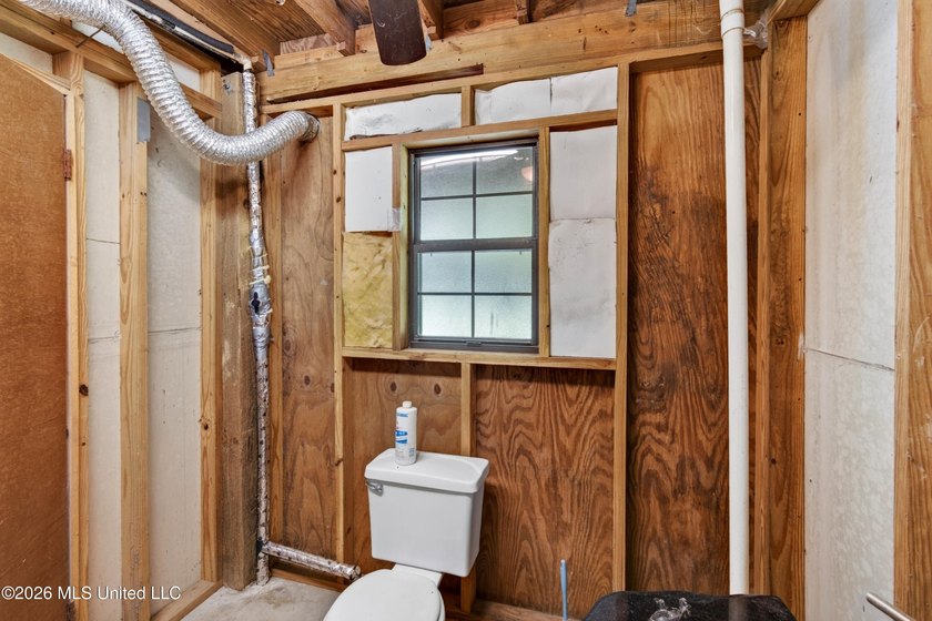 Privacy Galor with 2 Private Lots totaling 1.98 acres in the - photo 25