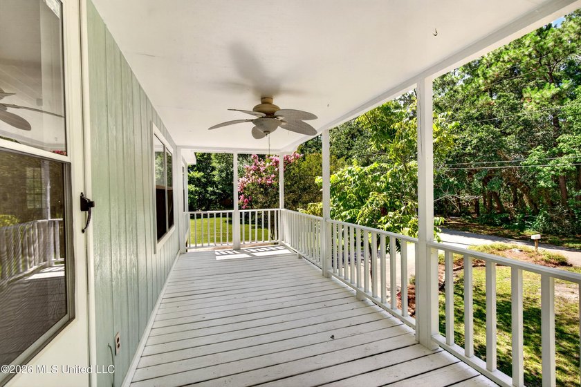 Privacy Galor with 2 Private Lots totaling 1.98 acres in the - photo 34