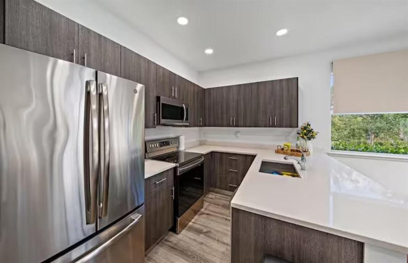 Meticulously maintained investment opportunity in an OPPORTUNITY - photo 9