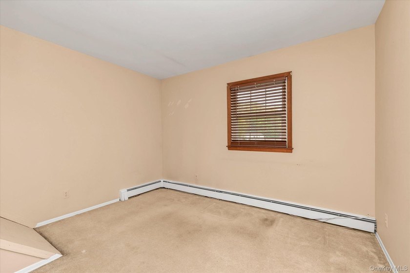 Welcome Home To 21 Beech Place. Colonial Residence On A Quiet - photo 18