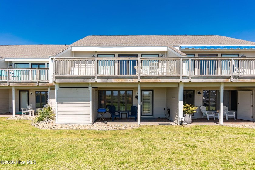 Amazing ocean views and effortless coastal living await in this - photo 44