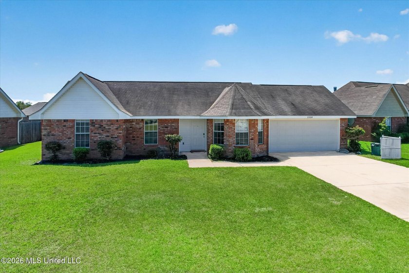 Welcome to 2204 Irma Circle, a beautifully updated home nestled - photo 9