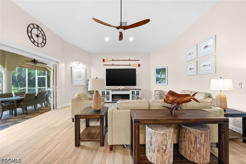 RESORT-STYLE TURNKEY GULF ACCESS HOME IN FOUR MILE COVE WITH - photo 12