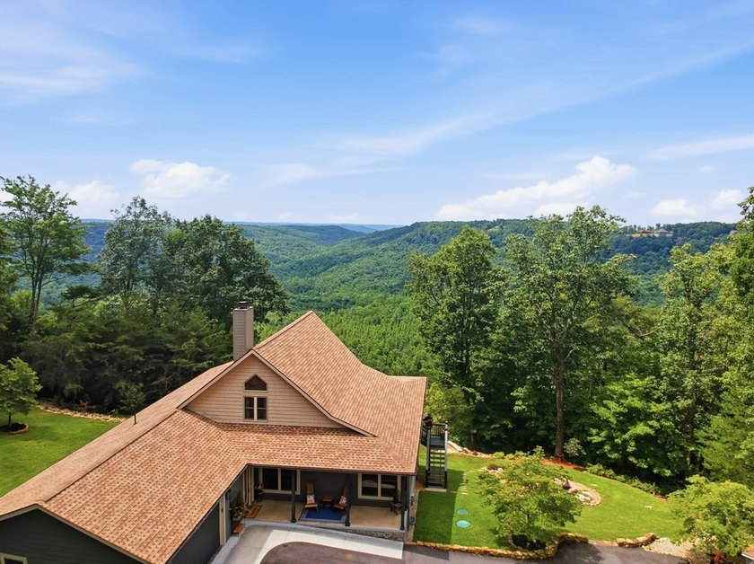 This immaculate custom built 1,944 square foot home has one of - photo 5
