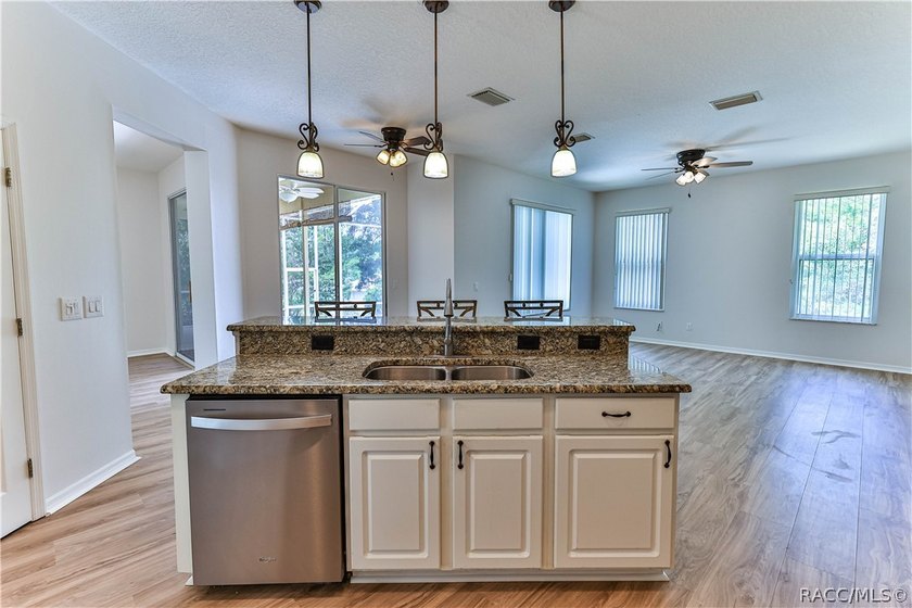 Sugarmill Woods - Oak Village 3 Bedroom 2 Bath POOL home for - photo 15