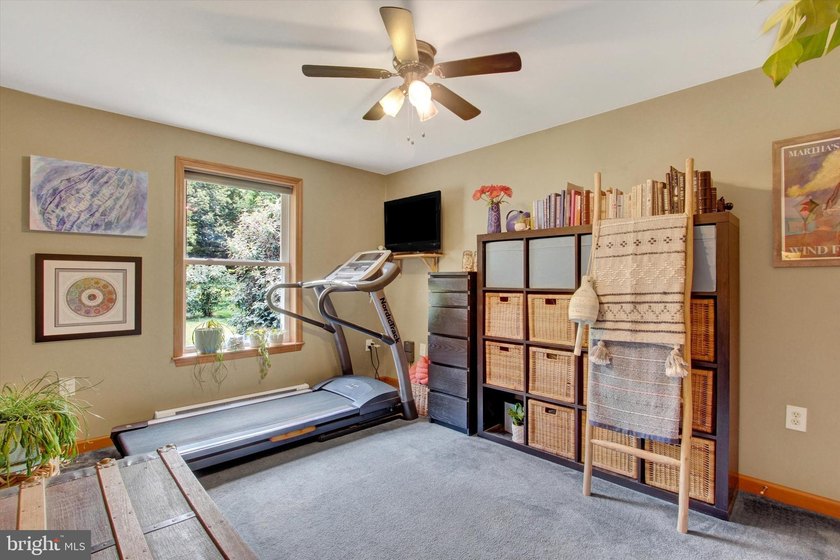 Just a great, affordably-priced, 3 bedroom, 2 full bath 1400 sq - photo 22