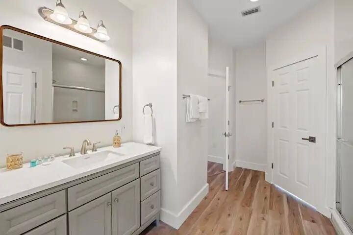 THIS PROPERTY EARNED $112,000 IN 2025 WITH A MONTH OF OWNER - photo 30
